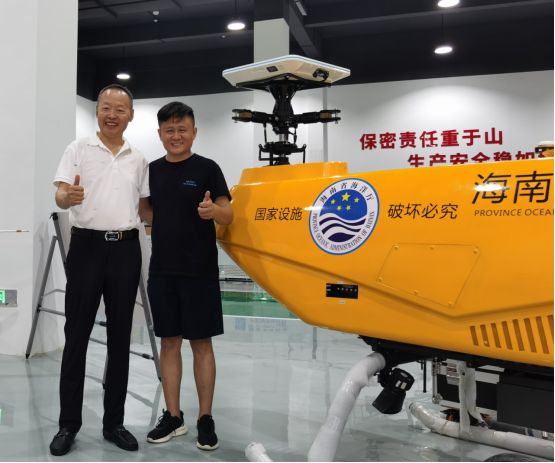 云仓酒庄总裁郭东卫探访艾锐奥，共探海洋科技新未来