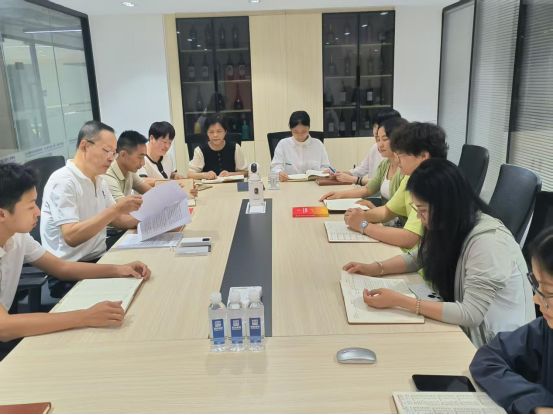 云仓酒庄党支部深学细悟总书记讲话精神 聚力赋能自贸港高质量发展